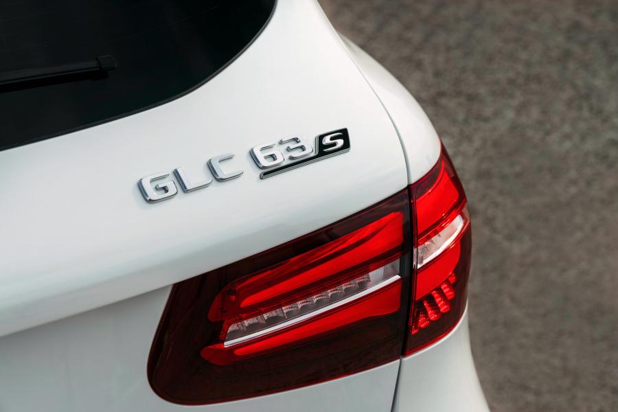 Логотип Mercedes-AMG GLC63 S 4Matic+ (X253) 2018 года  (AU) (фото 36 из 40)